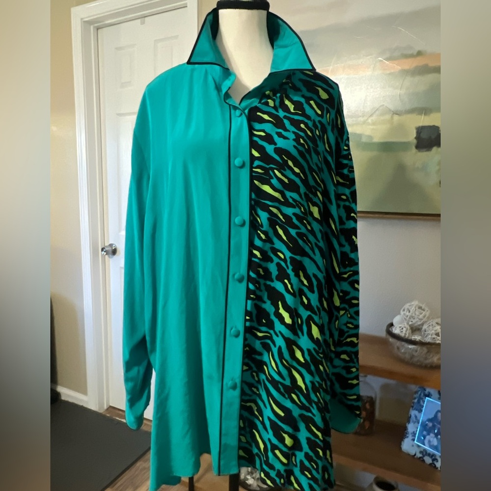 Bob Mackie Wearable Art Silk Blouse Top 2X Teal Animal Colorblock Statement - Picture 2 of 9
